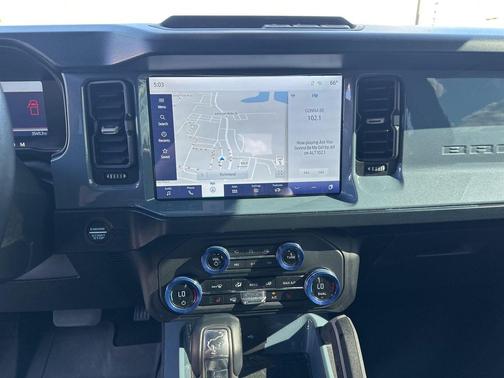 Azure Gray Metallic Tri-Coat 2023 Ford Bronco Outer Banks
