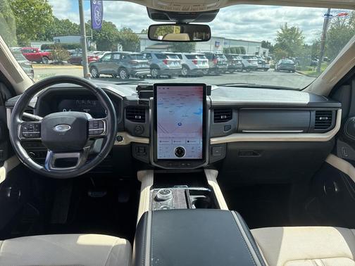 2024 Ford Expedition Max Platinum
