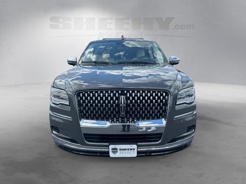 2022 Lincoln Navigator Black Label