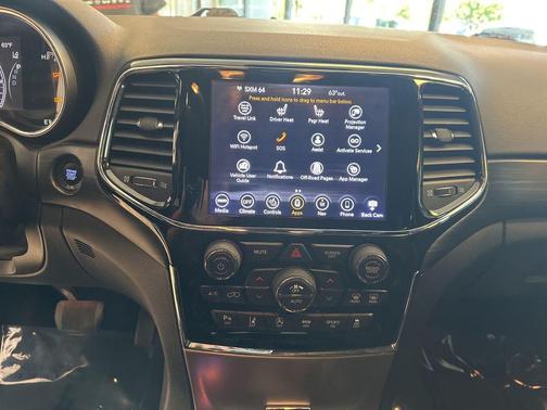 Bright White Clearcoat 2020 Jeep Grand Cherokee Altitude