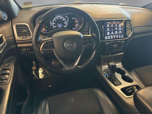 Bright White Clearcoat 2020 Jeep Grand Cherokee Altitude