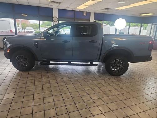 Azure Gray Metallic Tri-Coat 2024 Ford Ranger XLT