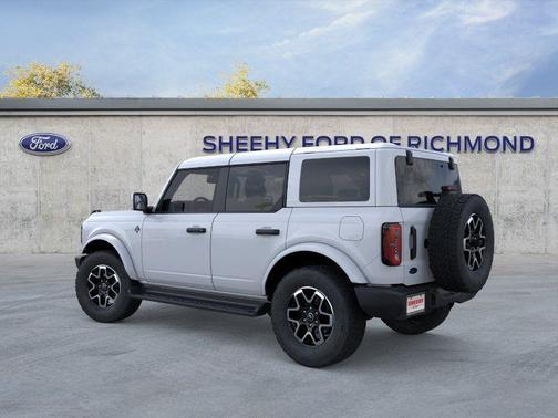 Oxford White 2026 Ford Bronco Outer Banks