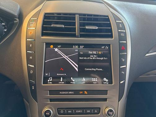 Rhapsody Blue 2019 Lincoln MKZ Reserve II