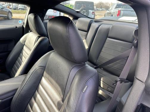 2007 Ford Shelby GT500 Base