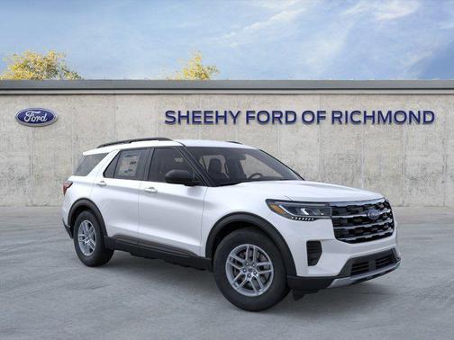 Star White Metallic Tri-Coat 2026 Ford Explorer Active