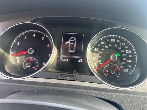 2017 Volkswagen Golf TSI Wolfsburg Edition 4-Door