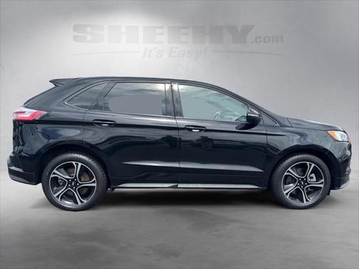 2021 Ford Edge ST