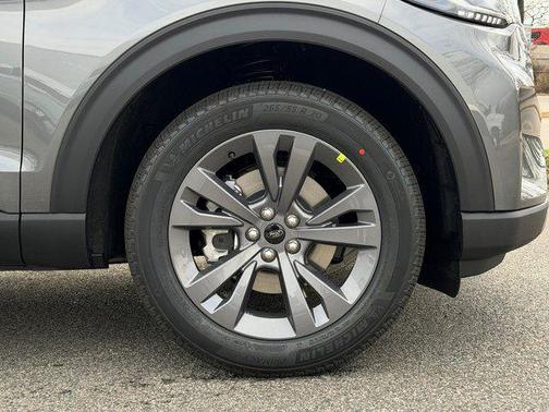 Carbonized Gray Metallic 2026 Ford Explorer Active
