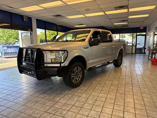 Ingot Silver 2017 Ford F-150 XLT