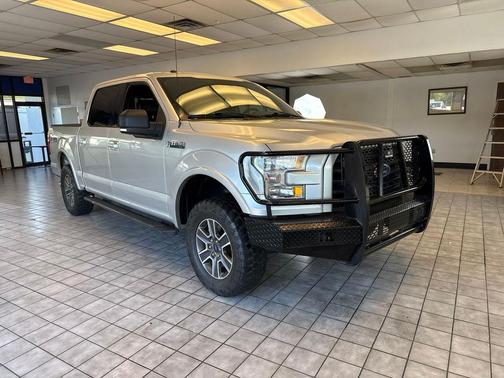 Ingot Silver 2017 Ford F-150 XLT