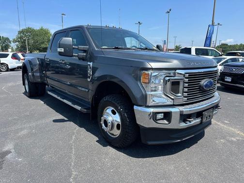 Magnetic Metallic 2020 Ford F-350 Lariat
