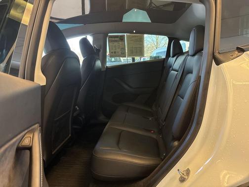 2024 Tesla Model Y Long Range Dual Motor All-Wheel Drive