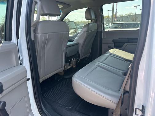 Oxford White 2017 Ford F-350 XL