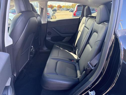 2023 Tesla Model Y Performance Dual Motor All-Wheel Drive