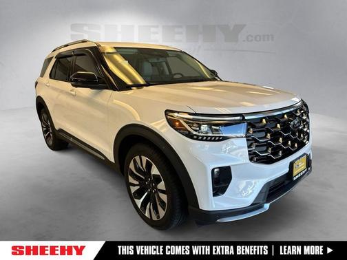 Star White Metallic Tri-Coat 2026 Ford Explorer Platinum
