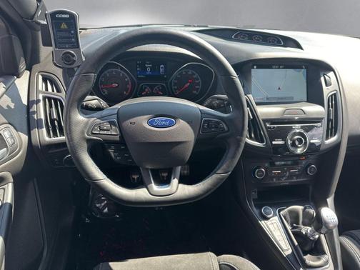 2017 Ford Focus RS Base