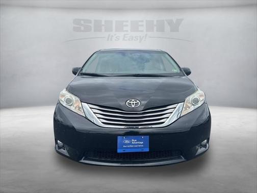 2017 Toyota Sienna XLE Premium