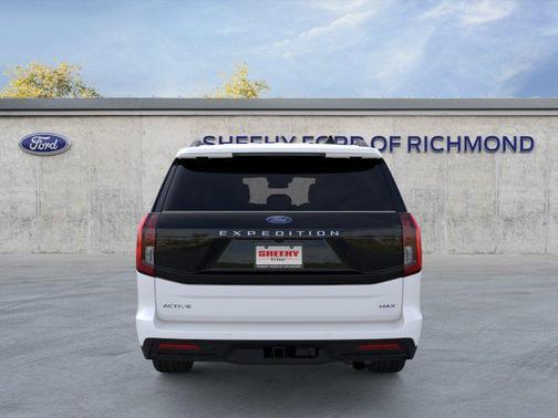 White 2026 Ford Expedition Max Active 4x4