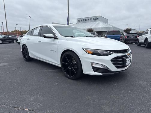 2022 Chevrolet Malibu LT