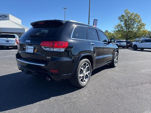 2019 Jeep Grand Cherokee Overland