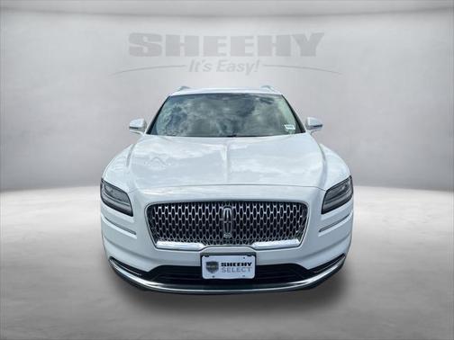 2022 Lincoln Nautilus Standard