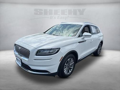 2022 Lincoln Nautilus Standard