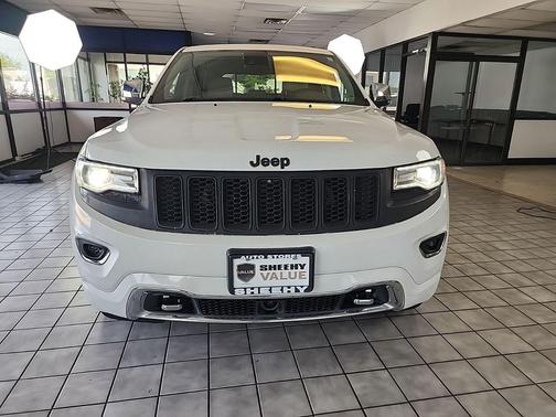 Bright White Clearcoat 2014 Jeep Grand Cherokee Overland