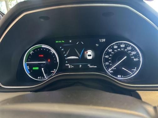 2022 Toyota Avalon Hybrid Limited