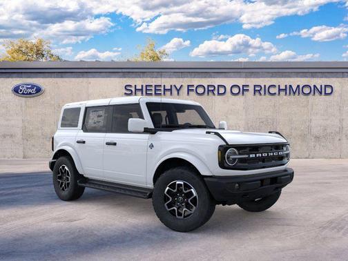 Oxford White 2026 Ford Bronco Outer Banks