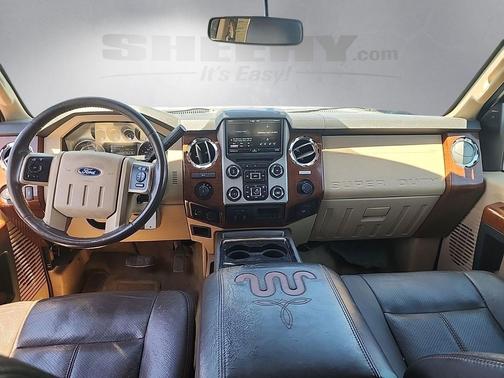 White Platinum Metallic Tri-Coat 2016 Ford F-250 King Ranch
