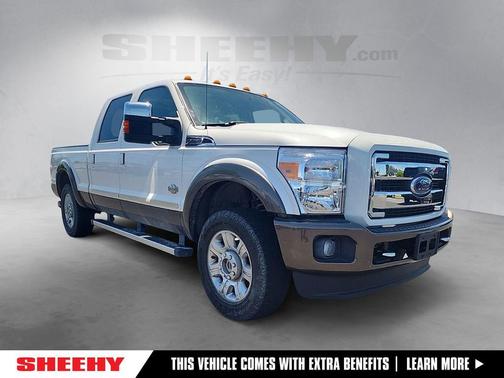 White Platinum Metallic Tri-Coat 2016 Ford F-250 King Ranch