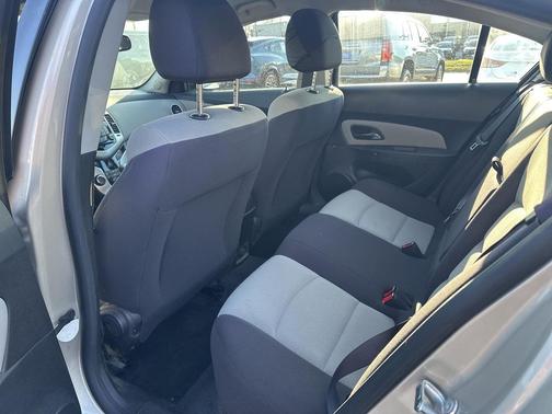 2014 Chevrolet Cruze LS