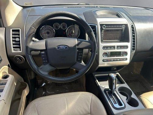 Ivory 2008 Ford Edge Limited