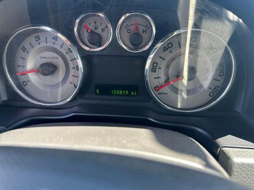 Ivory 2008 Ford Edge Limited