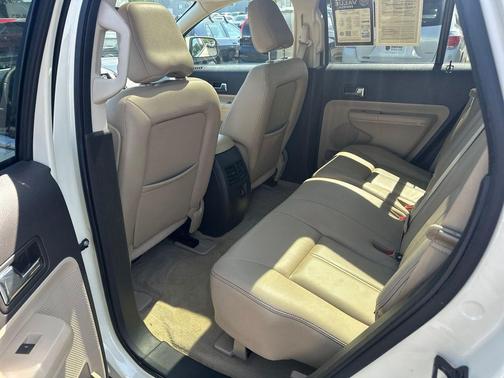 Ivory 2008 Ford Edge Limited