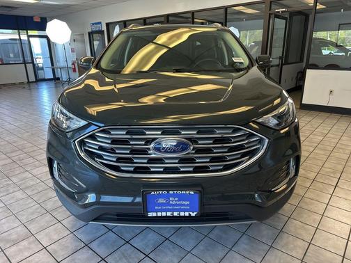 Forged Green Metallic 2022 Ford Edge SEL