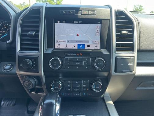 Black Metallic 2019 Ford F-150 Lariat