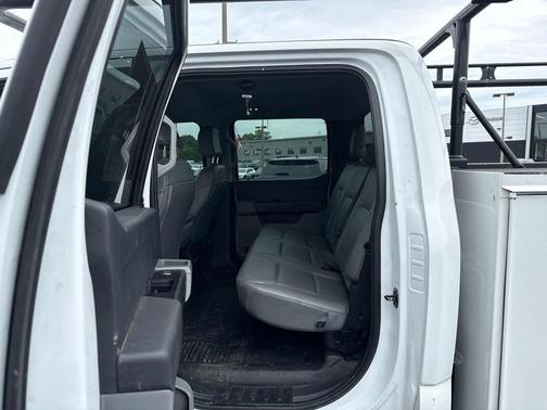 Oxford White 2023 Ford F-250 XL
