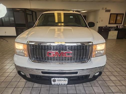Summit White 2011 GMC Sierra 1500 SLE