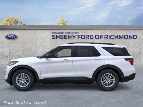 Star White Metallic Tri-Coat 2026 Ford Explorer Active