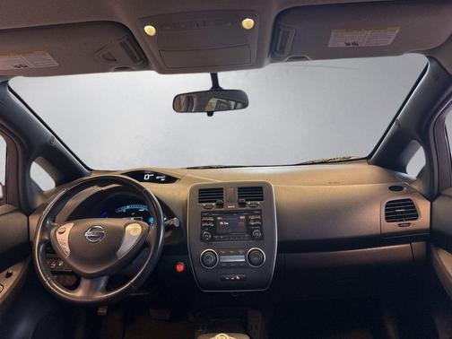 Cayenne Red Metallic 2013 Nissan Leaf S