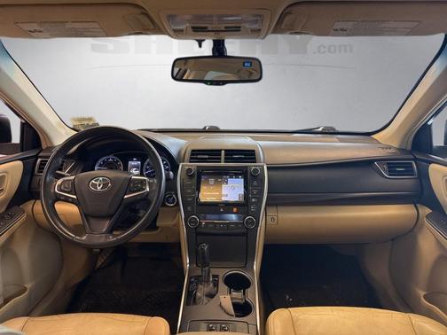 2017 Toyota Camry XLE