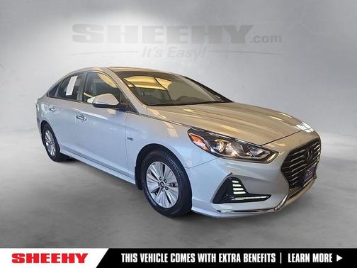 Ion Silver 2018 Hyundai SONATA Hybrid SE