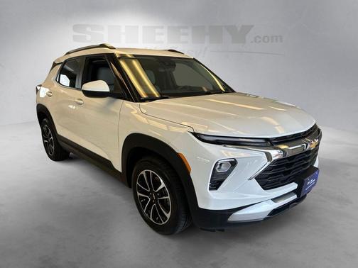 Summit White 2024 Chevrolet Trailblazer LT