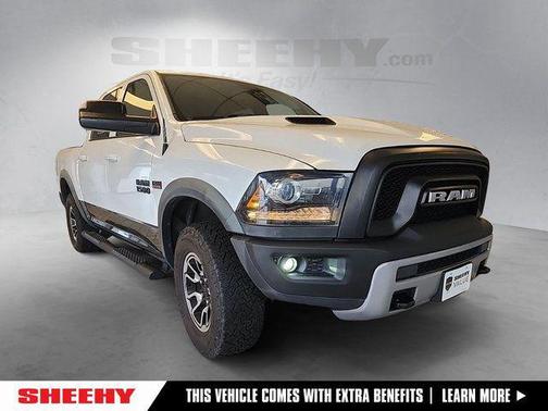 Bright White Clearcoat 2016 RAM 1500 Rebel