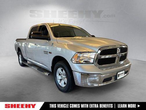 Bright Silver Metallic Clearcoat 2014 RAM 1500 SLT