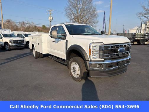 Oxford White 2026 Ford F-450 DRW