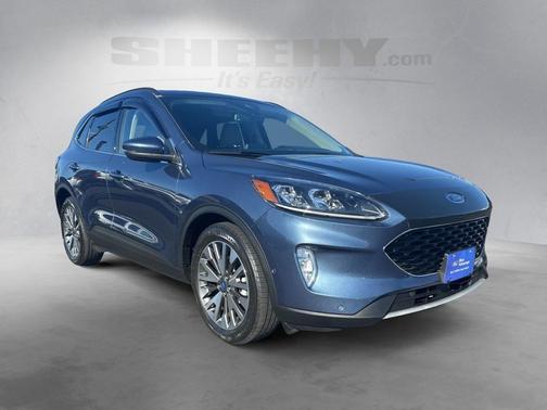 2020 Ford Escape Titanium