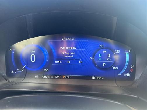 2020 Ford Escape Titanium